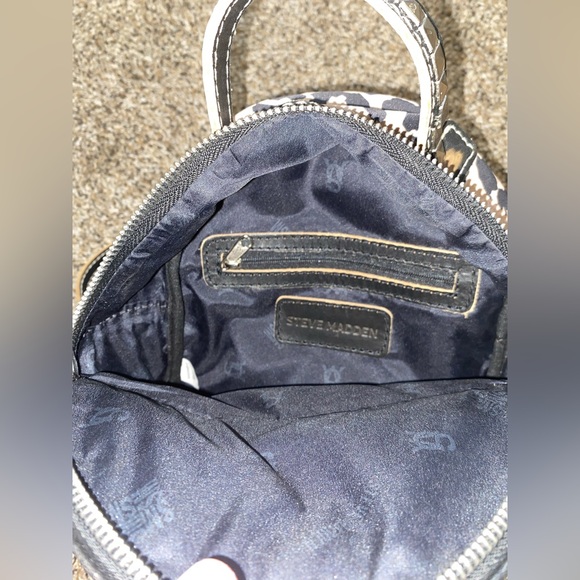 Steve Madden Jacki Mini Backpack Purse Faux Leather Studded Leopard - Picture 5 of 7